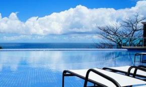 Apartamento vista mar completo